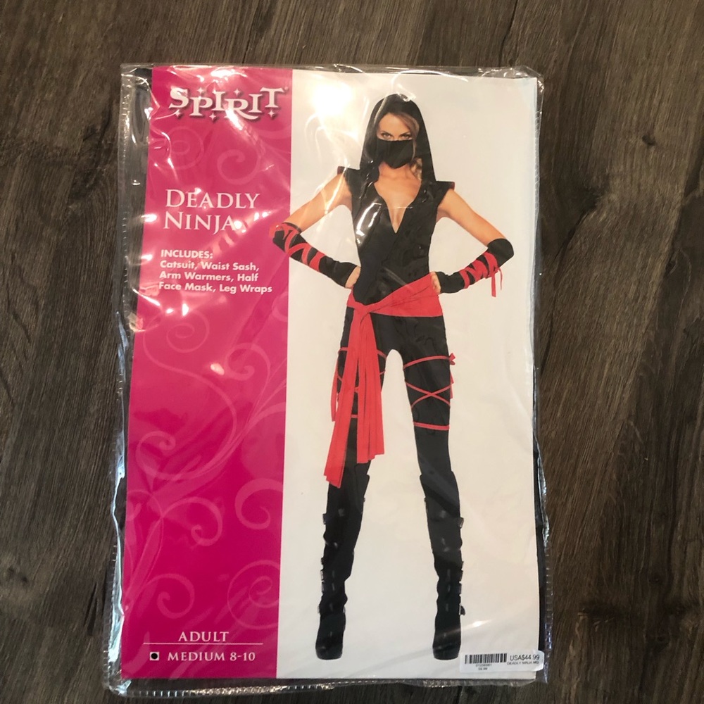 NWT Spirit Halloween Deadly Ninja Costume